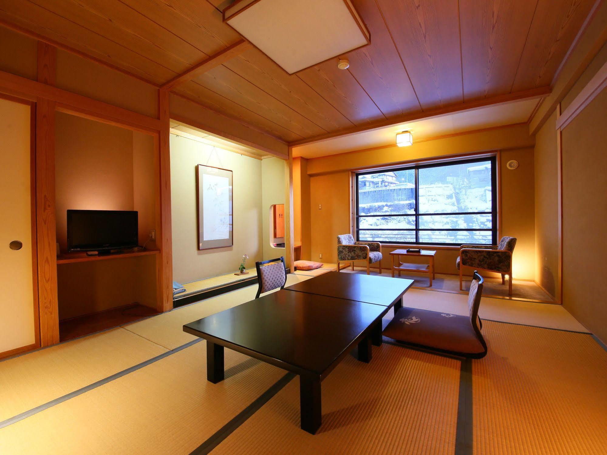 Shibu Hotel Yamanouchi  Eksteriør billede